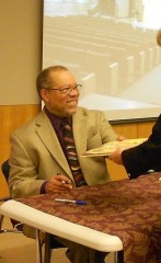 Effie Lee Morris Lecturer Jerry Pinkney--photo by Coach Teresa